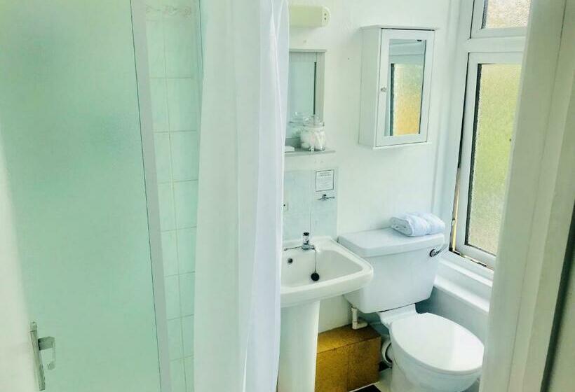 חדר סטנדרט לשלושה, Highlea Guest House