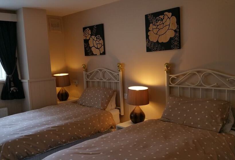 Номер Стандарт, Kingswood Guest House