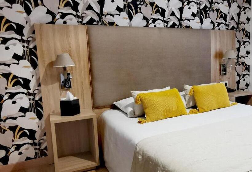 수피리어 룸, Grand Hôtel Brive