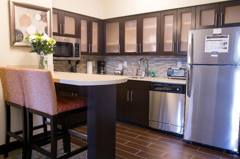 Люкс, Staybridge Suites Austin North   Parmer Lane, An Ihg