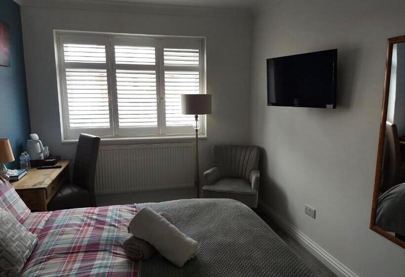 Номер Deluxe, Apple House Wembley