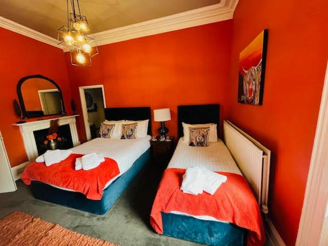 Family Suite, Horn And Trumpet