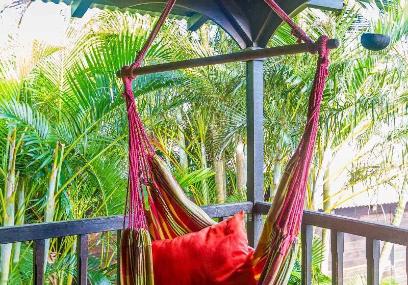 Quarto Estandar Cama King, Nasau Resort & Villas