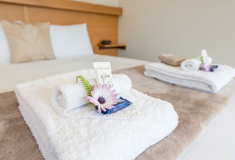 Апартаменты 1 Спальня, Abbey Court Motel