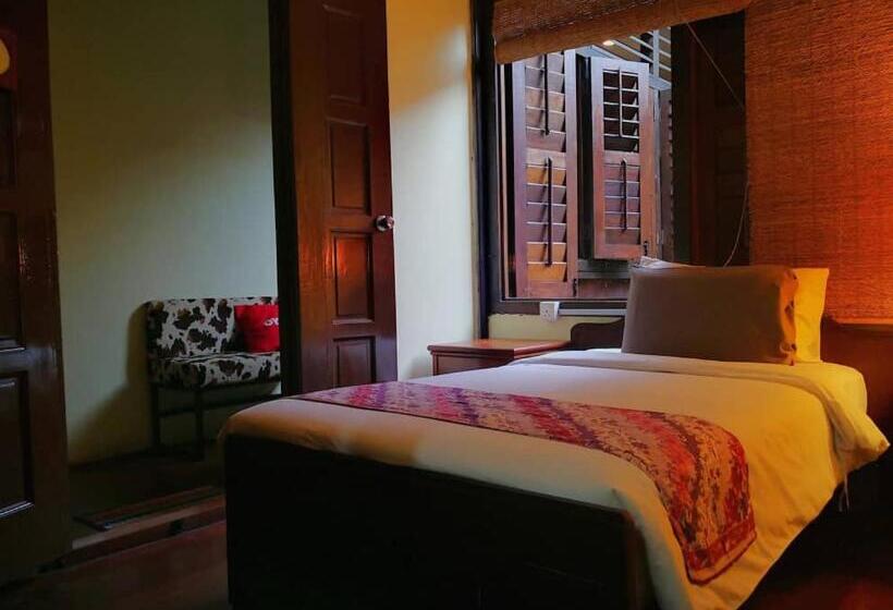 Номер Deluxe Одноместный, Cintra House