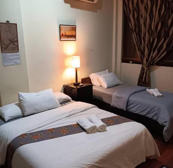 Трехместный Номер Deluxe, Cintra House