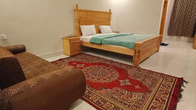 اتاق لوکس, Pearl Continental Hotel Malam Jabba