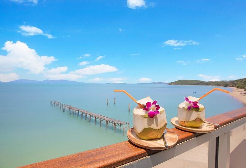 اتاق لوکس با چشم‌انداز دریا, Enjoy Beach