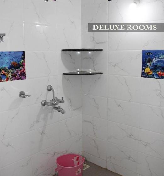 带阳台的豪华间, Pritams Cottages Guest House