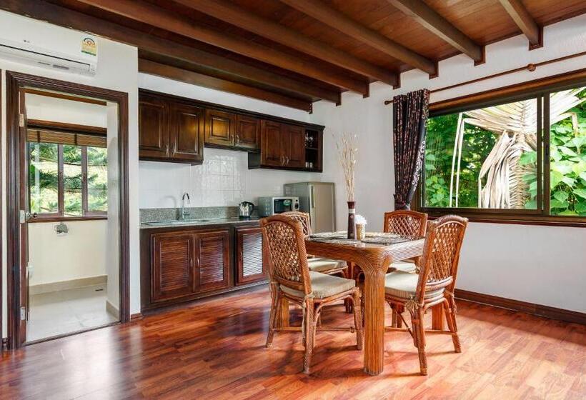 غرفة سوبيريور رباعية, Royal Cottage Residence