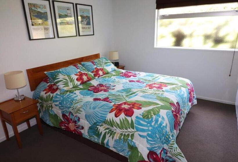 آپارتمان 2 خوابه, Sumner Bay Motel