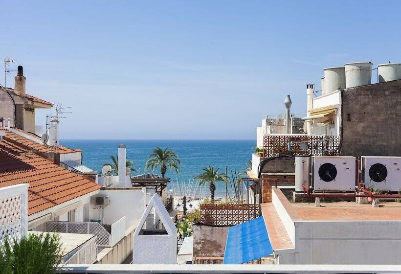 Студио Стандарт с Террасой, Kare No Apartments By Sitges Group