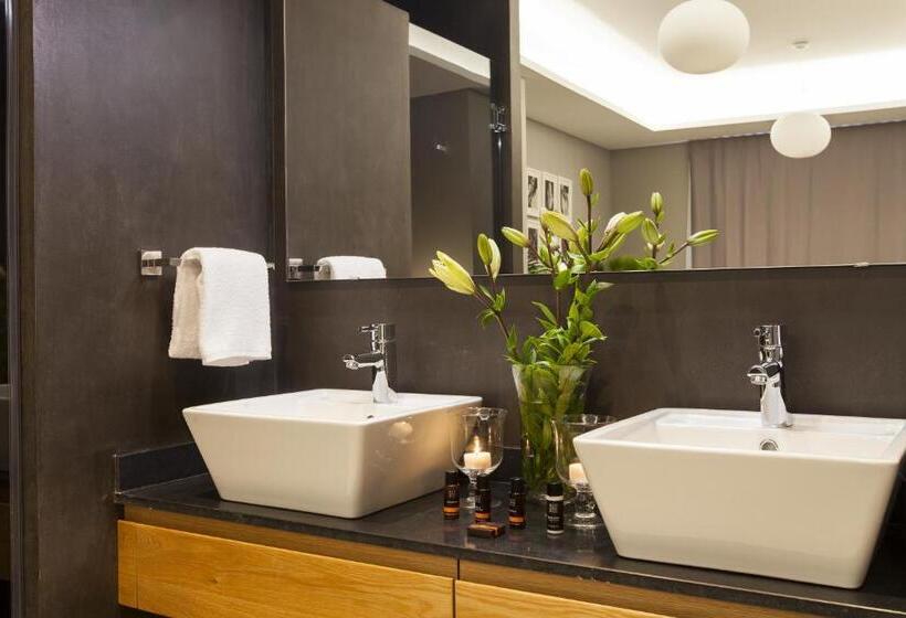 Студия Стандарт, Kare No Apartments By Sitges Group
