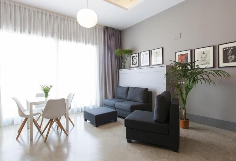 Студия Superior, Kare No Apartments By Sitges Group