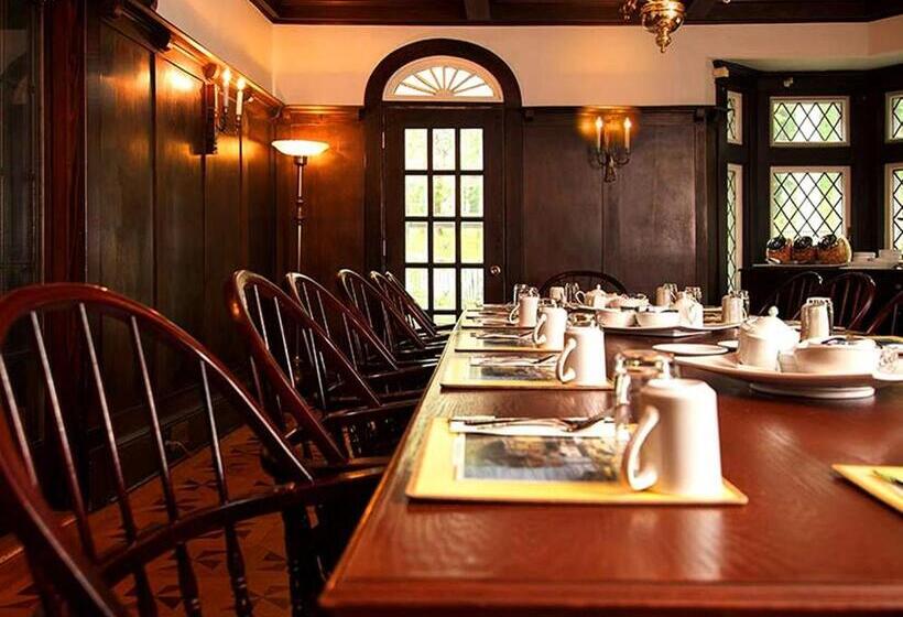 Номер Superior Кровать Кинг, Leaside Manor