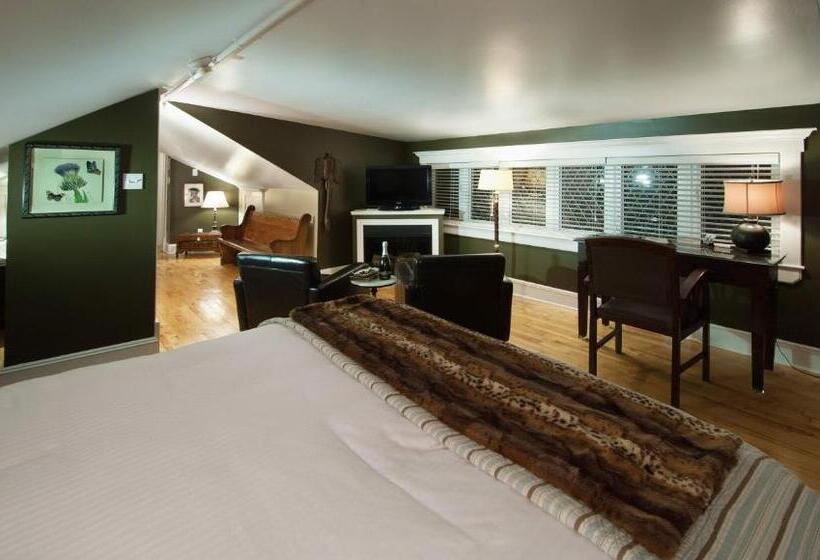 Номер Deluxe, Leaside Manor