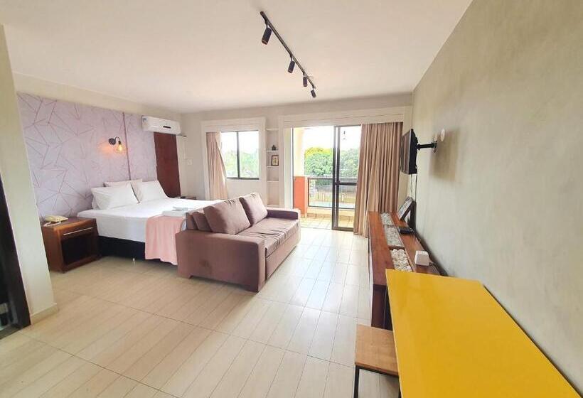 1 Bedroom Apartment Lake View, Lake Side Beira Do Lago   Piscina   Academia   Sauna  By Rei Dos Flats