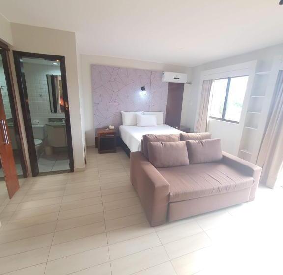 1 Bedroom Apartment Lake View, Lake Side Beira Do Lago   Piscina   Academia   Sauna  By Rei Dos Flats