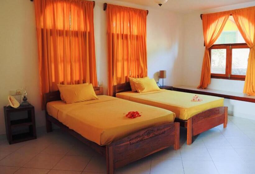 Семейный Номер Вид на Сад, Eva Lanka Hotel   Beach & Wellness