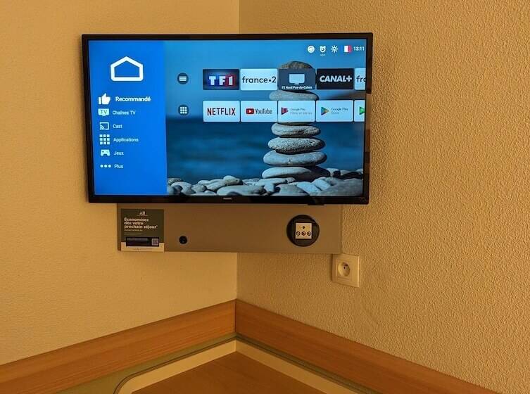 Номер Стандарт, Ibis Budget Saintomer Centre