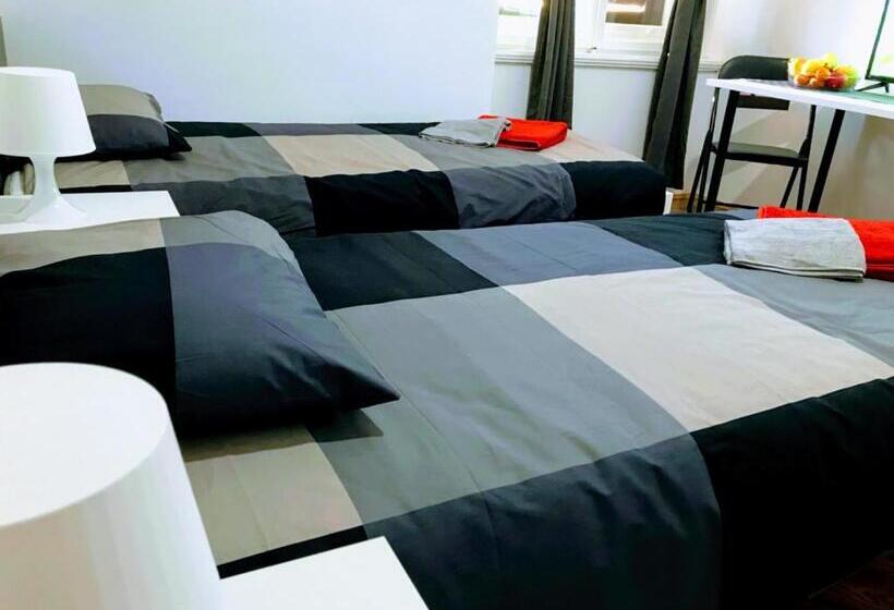 اتاق استاندارد با چشم‌انداز شهر, Pula Center Rooms