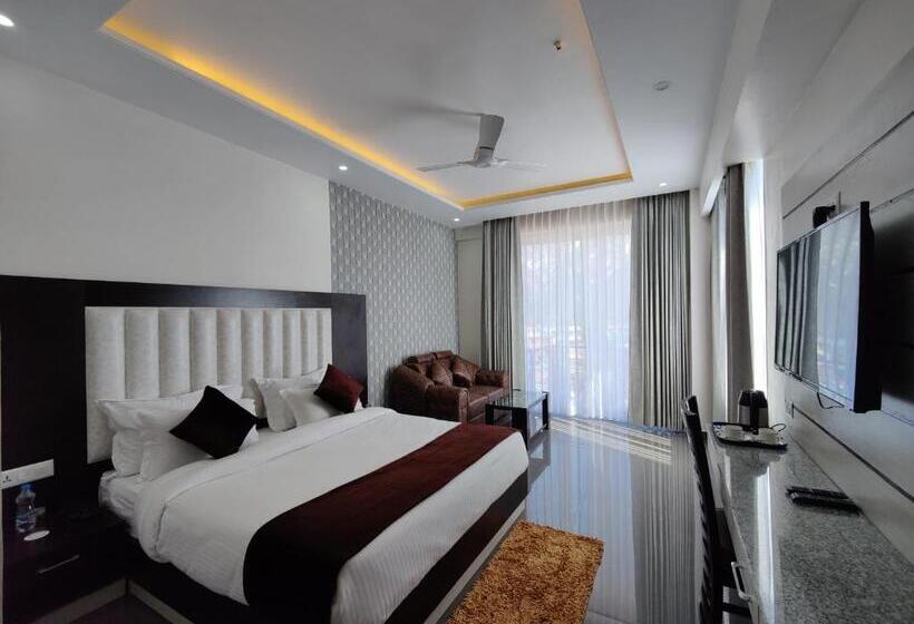 Стандартный Номер Кровать Кинг, Aliza Inn And Suites By Srs Hotels