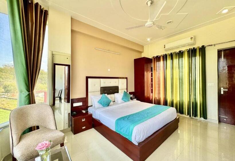 수피리어 룸, Sumedha G Village Resort And Spa