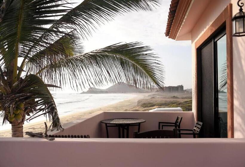 اتاق لوکس با تخت بزرگ, Cerritos Beach Inn
