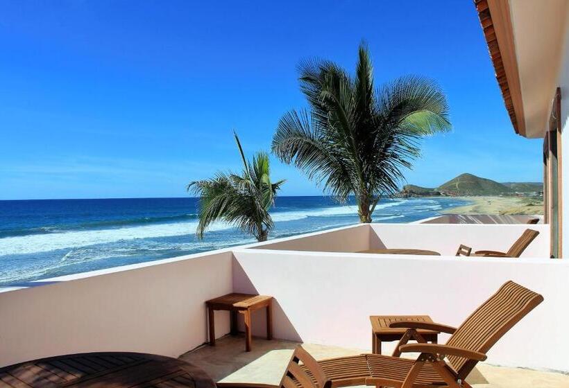 اتاق لوکس با تخت بزرگ, Cerritos Beach Inn