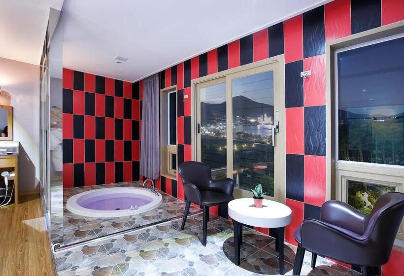 اتاق لوکس, Dome Hotel Geoje