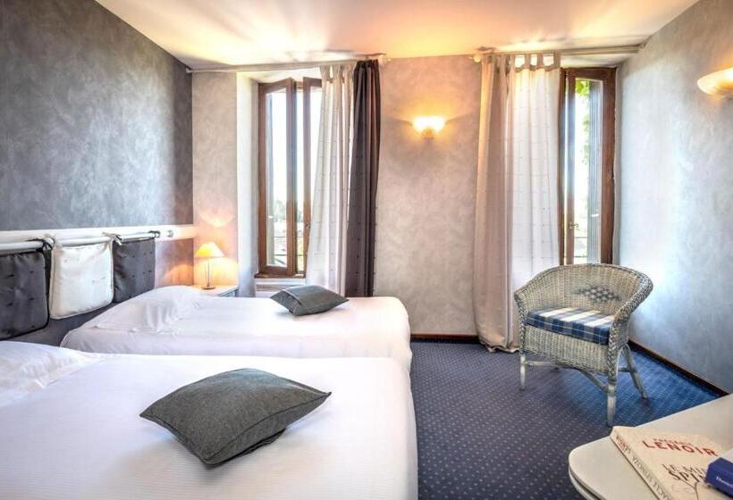 Номер Комфорт, Logis Hôtel Restaurant Gilles Moreau Laguiole