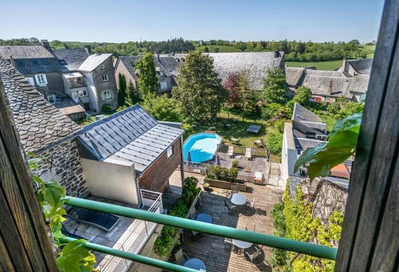 Номер Стандарт Вид на Сад, Logis Hôtel Restaurant Gilles Moreau Laguiole