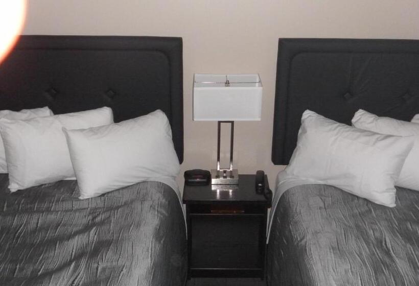 Номер Стандарт, Stampeder Inn
