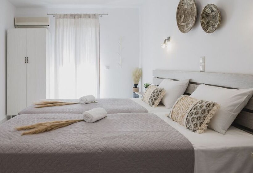 Номер Стандарт, Petros Studios & Suites