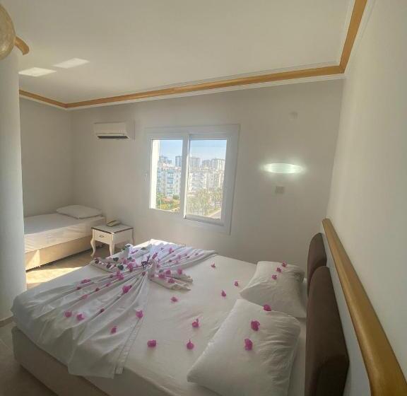 اتاق استاندارد سه نفره, Jasmin Blue Otel