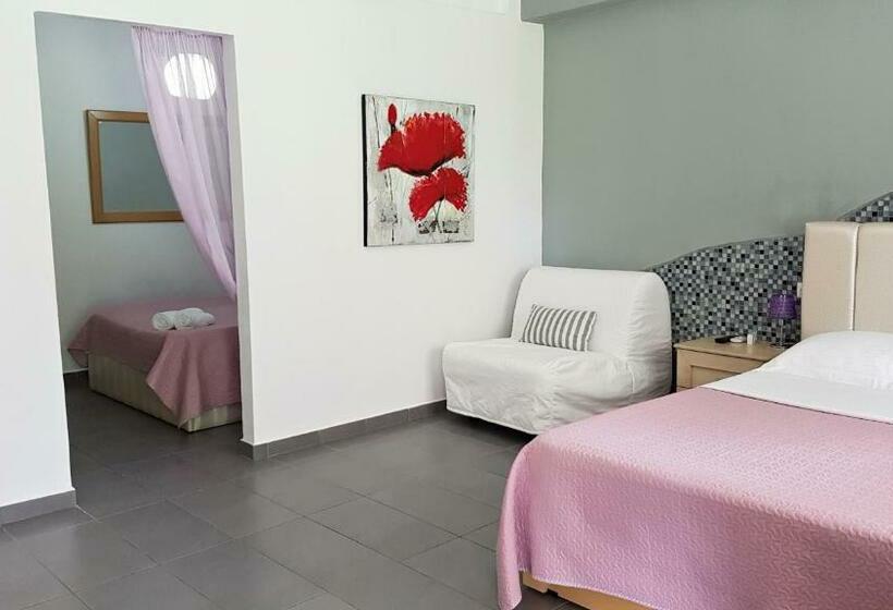 اتاق خانوادگی, Efrosini Hotel Apartments & Studios