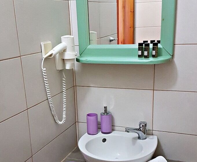 استودیوی استاندارد, Efrosini Hotel Apartments & Studios