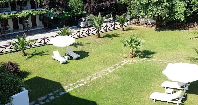استودیوی سوپریور, Efrosini Hotel Apartments & Studios