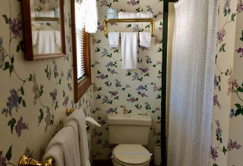 Номер Стандарт, Rockwell Falls Inn And Wine Bar