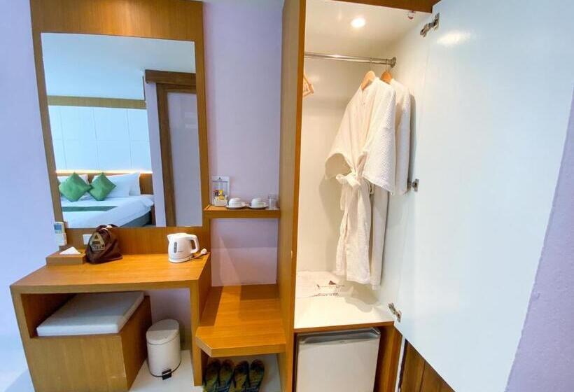 Номер Superior Вид на Город, A Hotel Simply