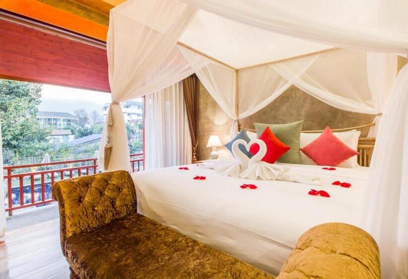 Номер Executive Вид на Бассейн, The Chaya Resort And Spa