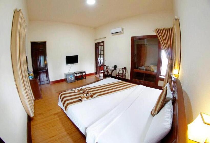 اتاق لوکس با چشم‌انداز شهر, Kieu Anh Hotel Vung Tau