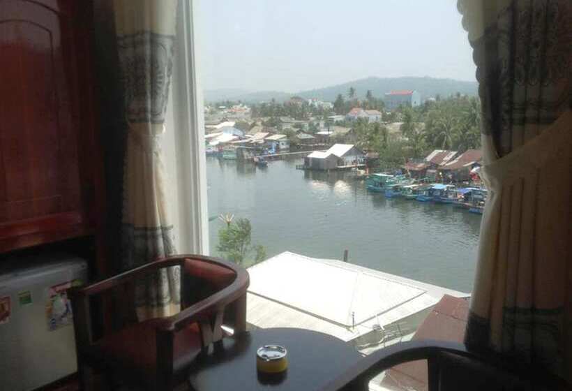 اتاق استاندارد چهار تخته, Kim Hồng Nhật Guest House
