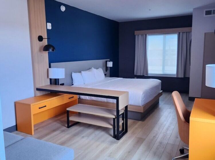 Люкс Адаптированный для Инвалидов, Comfort Suites Cheyenne