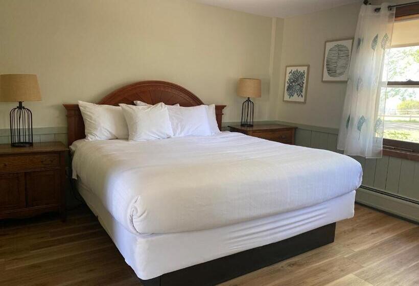 Номер Deluxe Кровать Кинг, The Wildflower Inn