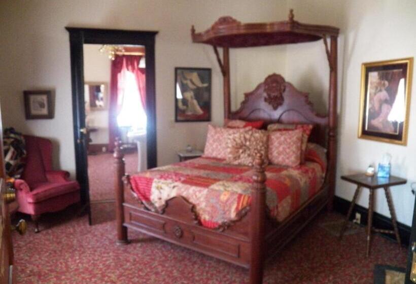 디럭스 스위트, Grand Victorian Inn