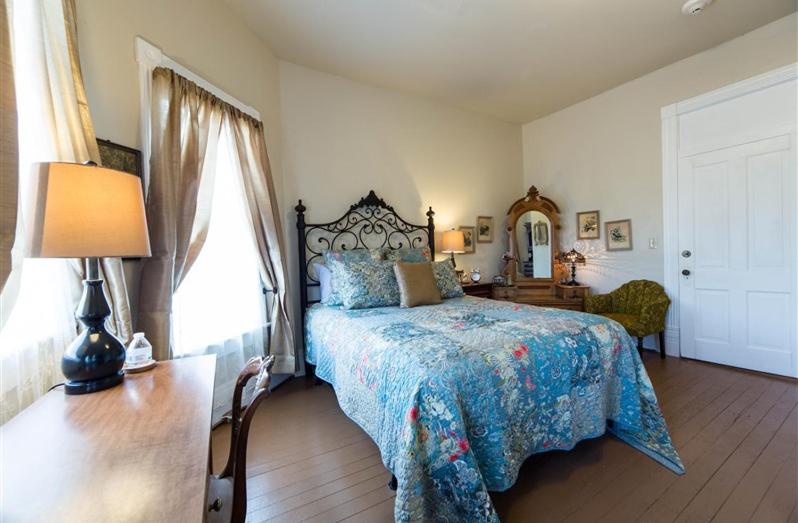 디럭스 룸, Grand Victorian Inn