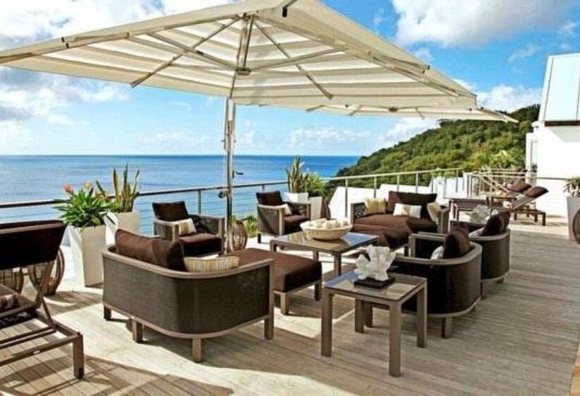 ویلا دلوکس 3 خوابه, Ceblue Villas
