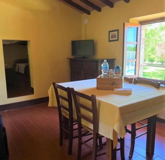 침실 3개 아파트, Fattoria Agriturismo Nerbona