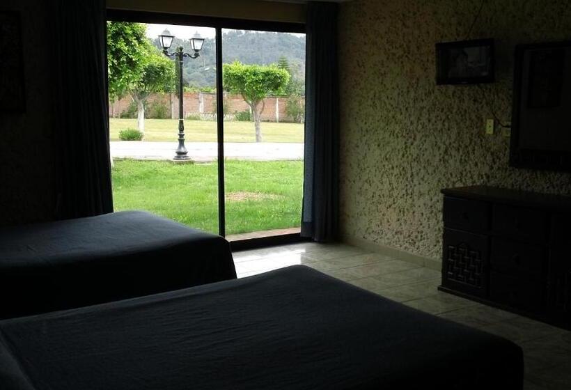 キングサイズベッドのスタンダードルーム, Villa Monarca Inn